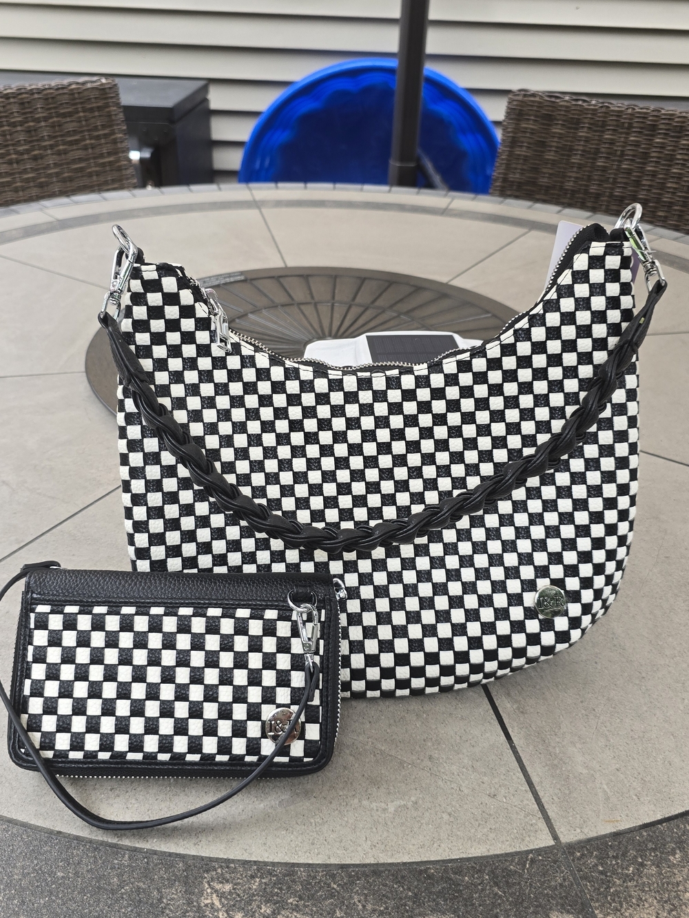 Black & White Checkered Shoulder Bag with Wristlet - Stylish Women's Handbag